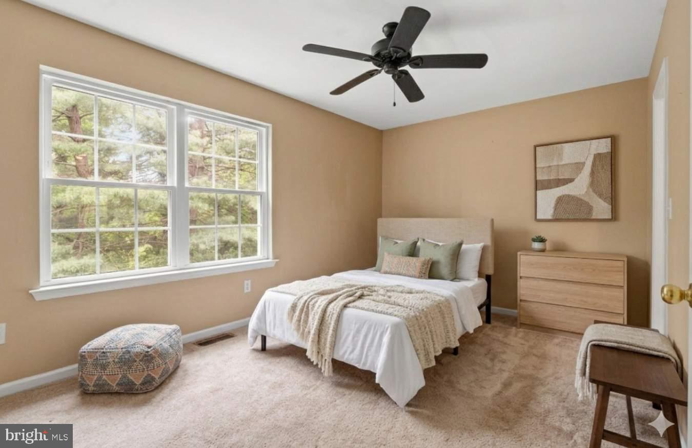 BLUE BELL WOODS - Residential