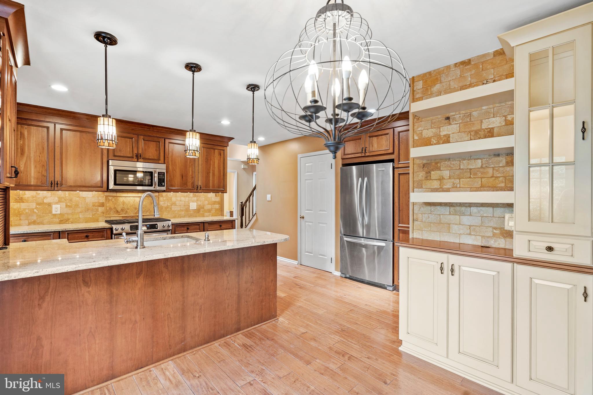BLUE BELL WOODS - Residential