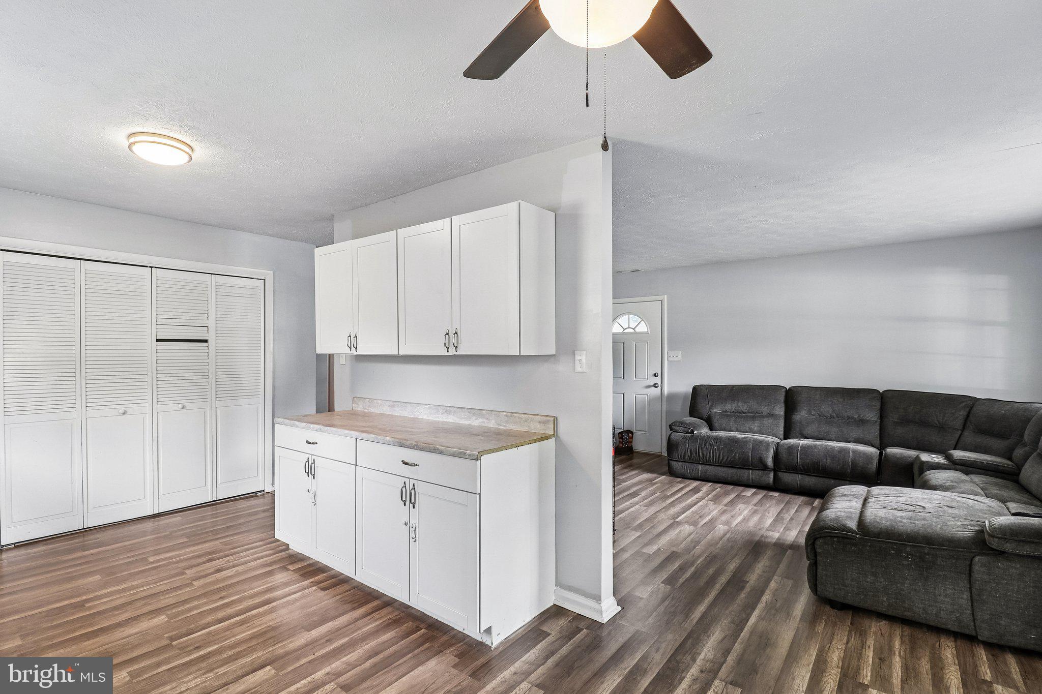 WHITE SANDS - Residential