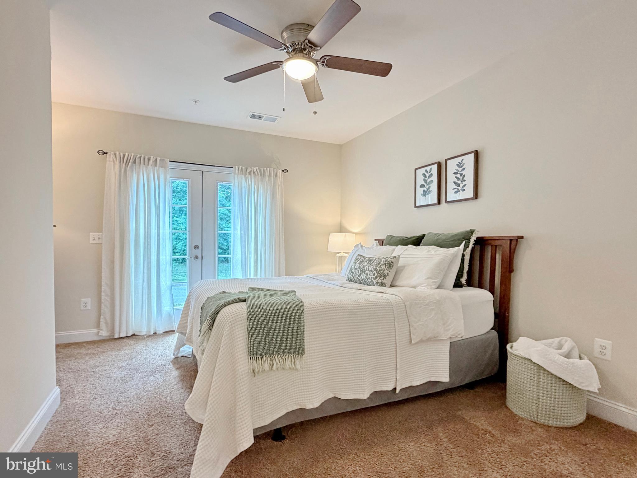THE VILLAGES OF STEEPLECHASE - Residential