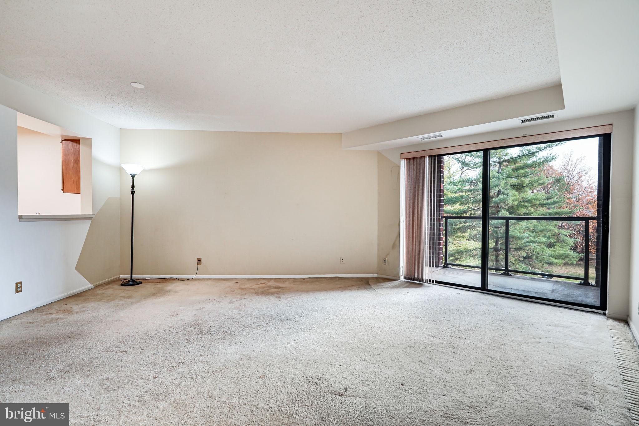 ASTORIA CONDOMINIUM - Residential