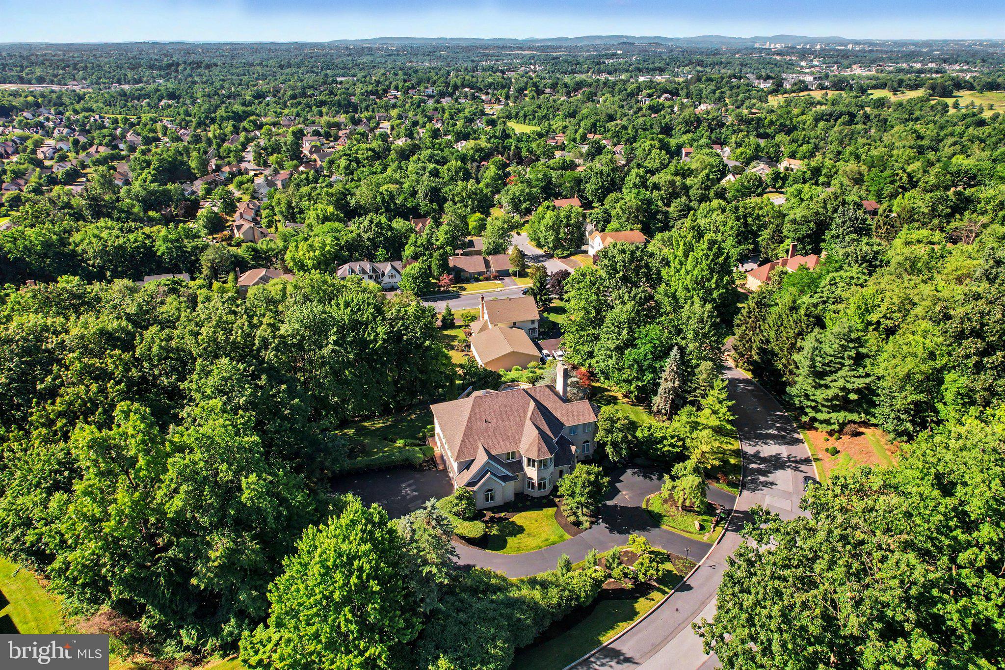 FOREST HILLS - Residential