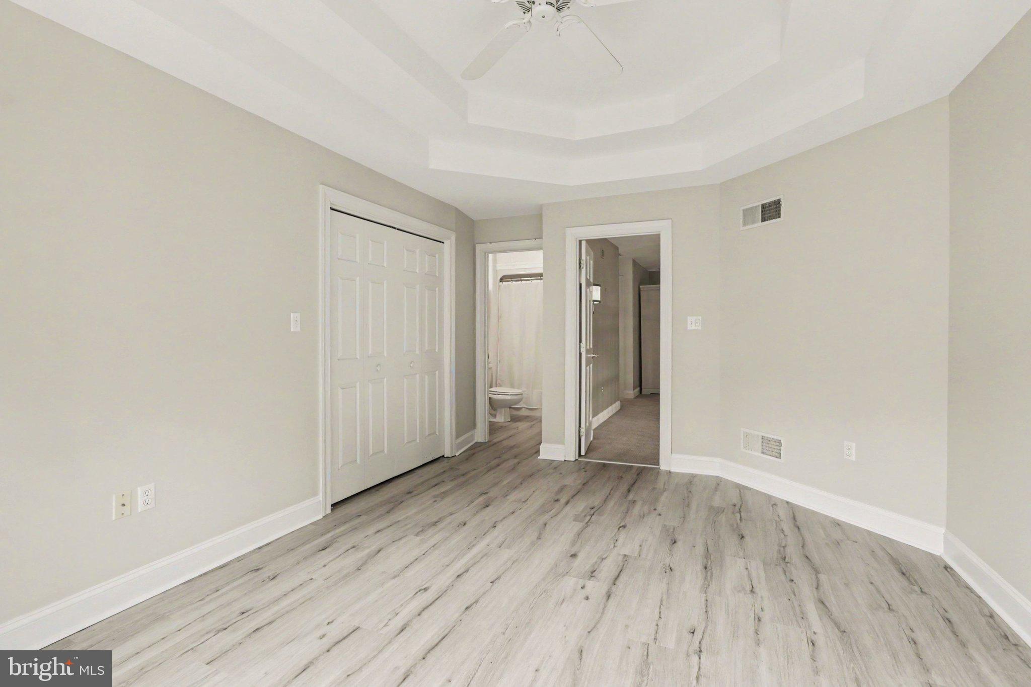 FOREST HILLS - Residential