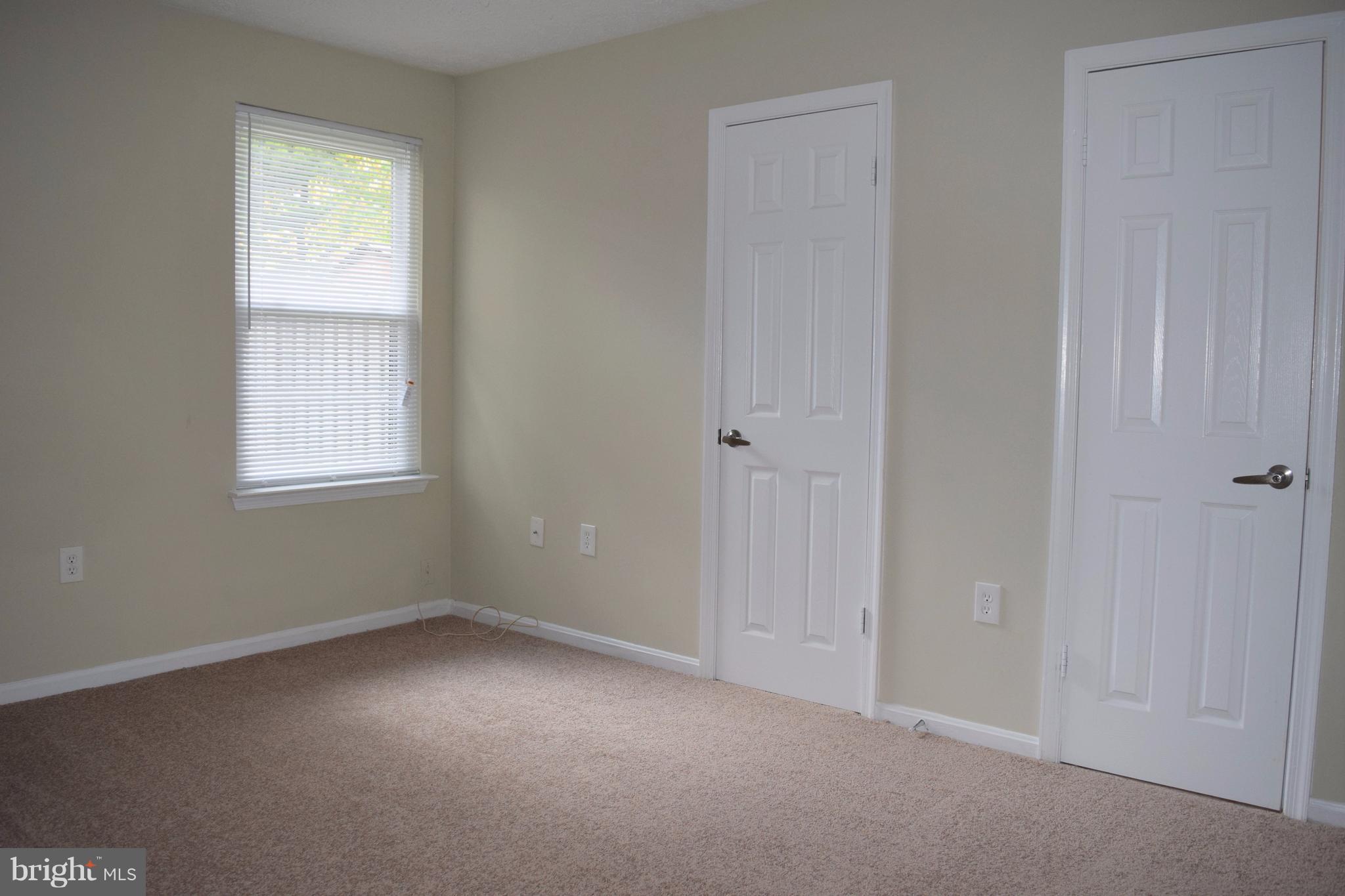 ST CHARLES SUB - HUNTINGTON - Residential Lease