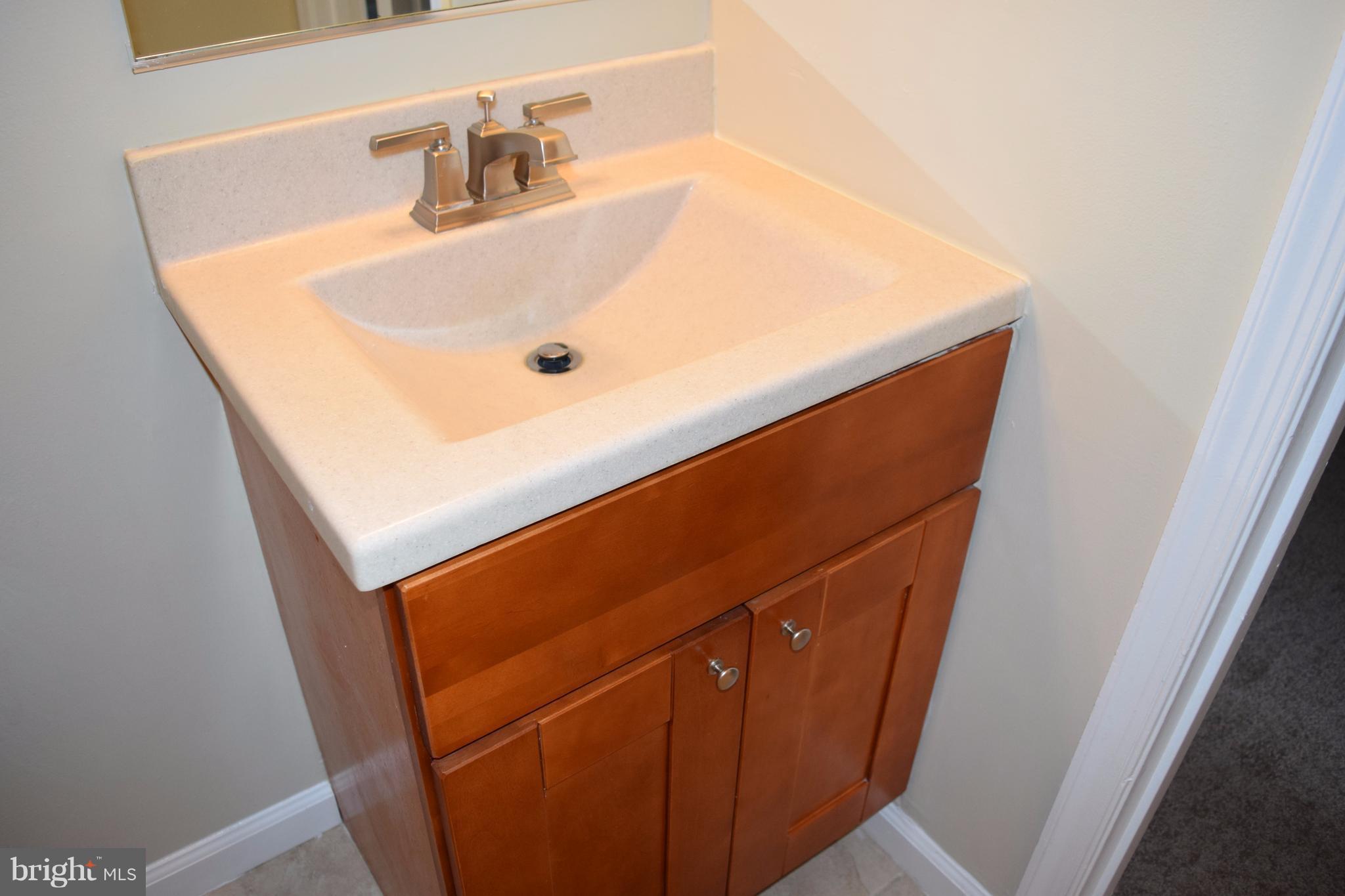 ST CHARLES SUB - HUNTINGTON - Residential Lease