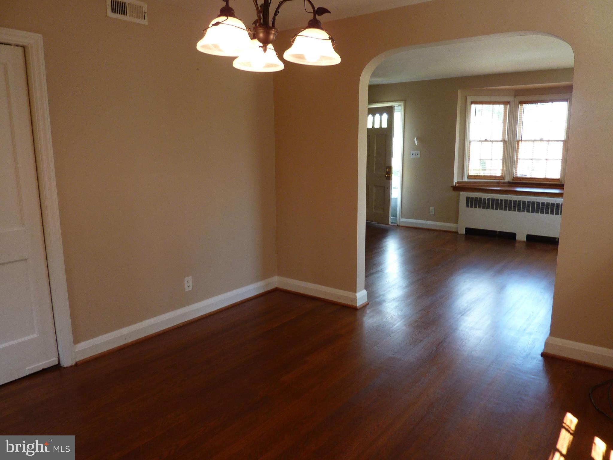 WEST HILLS - Residential