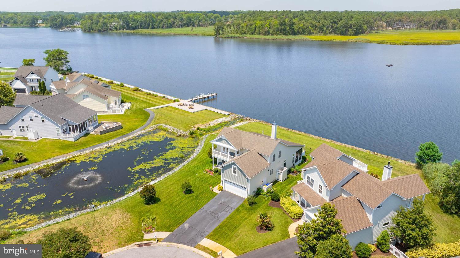 SWANN COVE - Residential