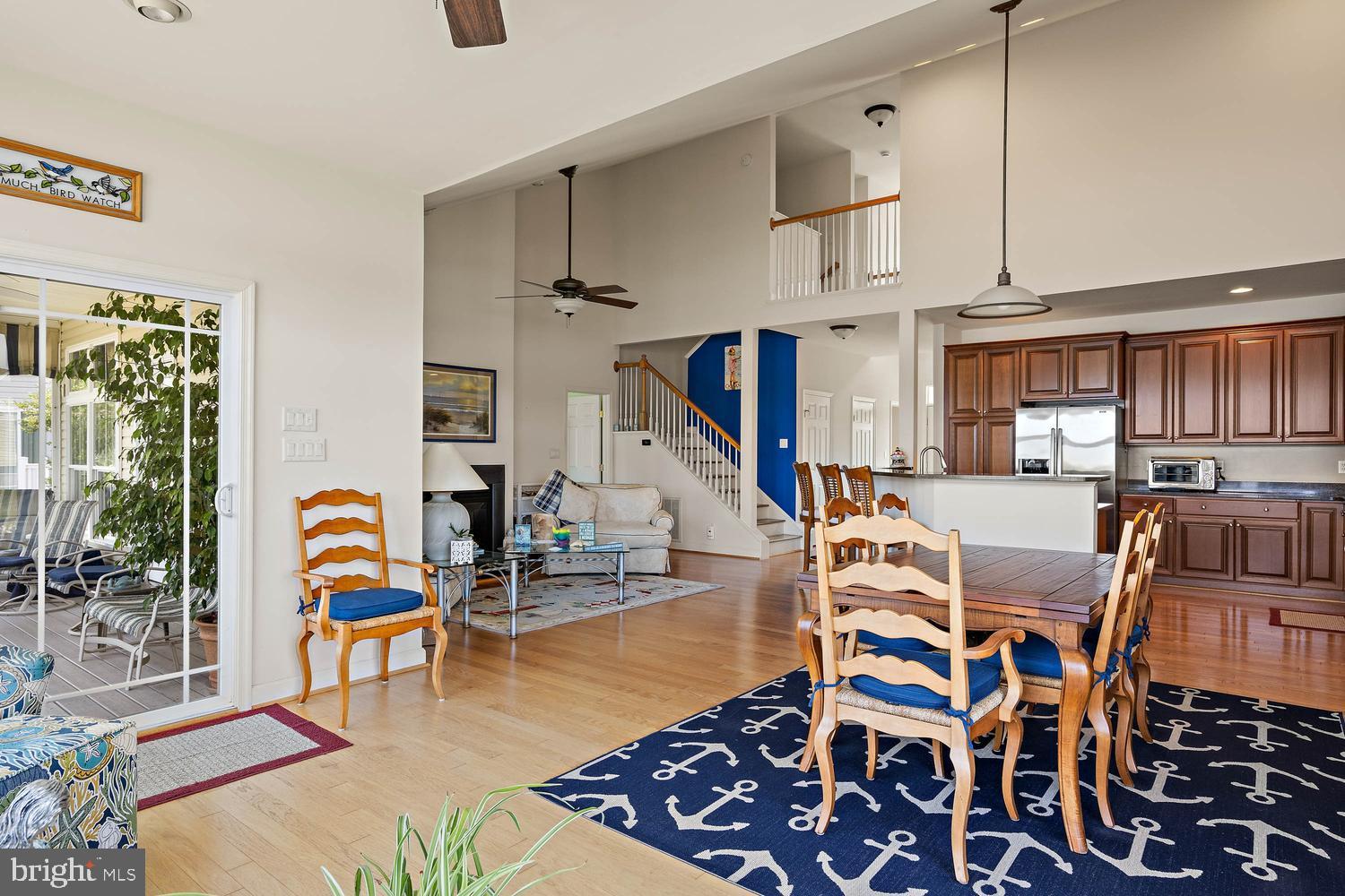 SWANN COVE - Residential