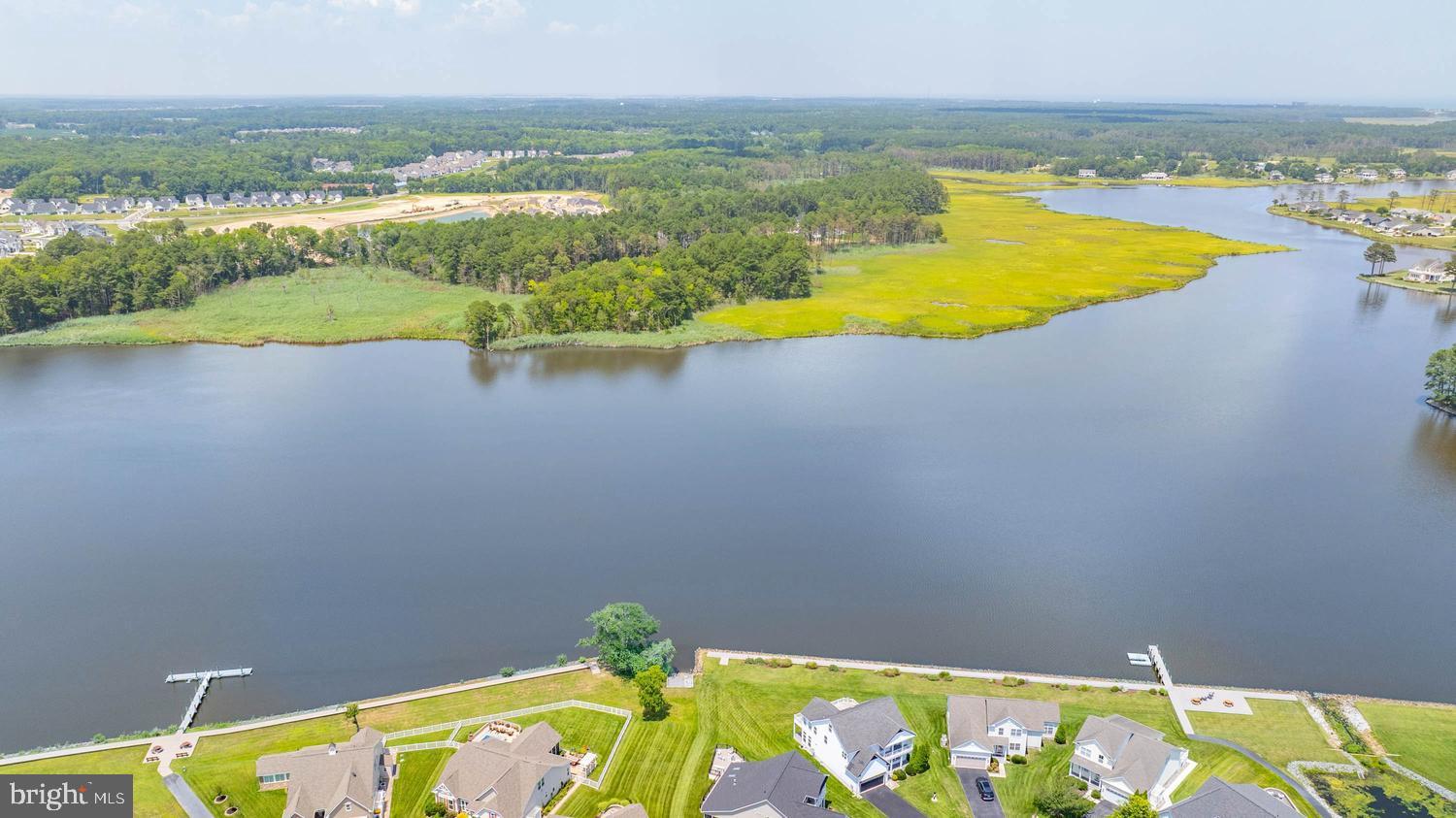 SWANN COVE - Residential