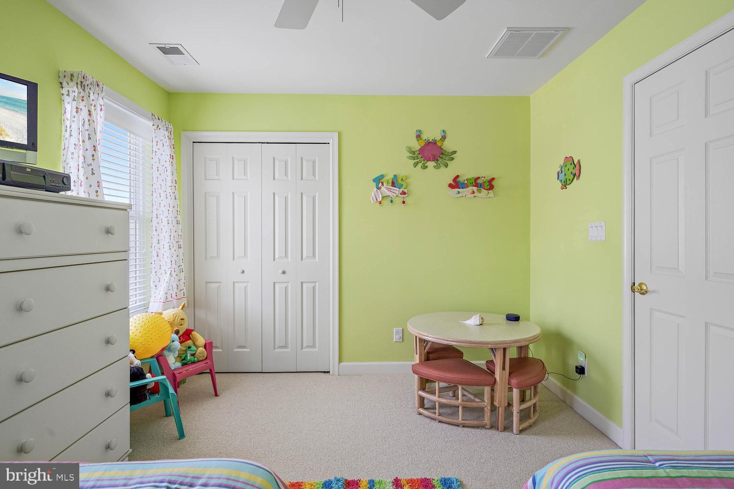 SWANN COVE - Residential