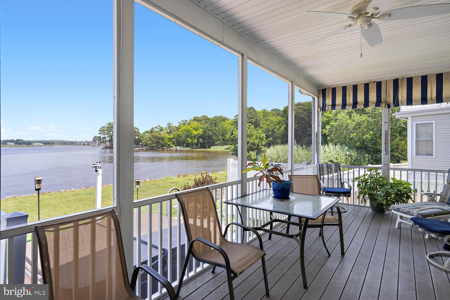 SWANN COVE - Residential