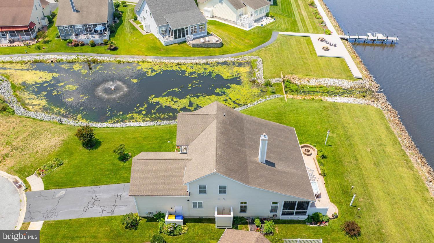 SWANN COVE - Residential