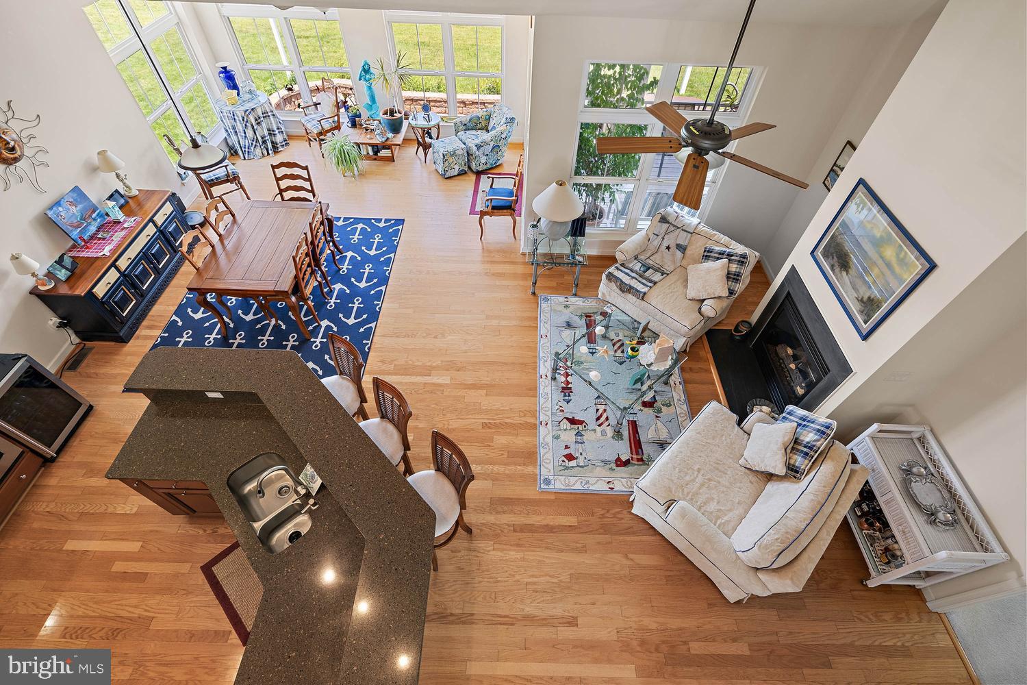 SWANN COVE - Residential