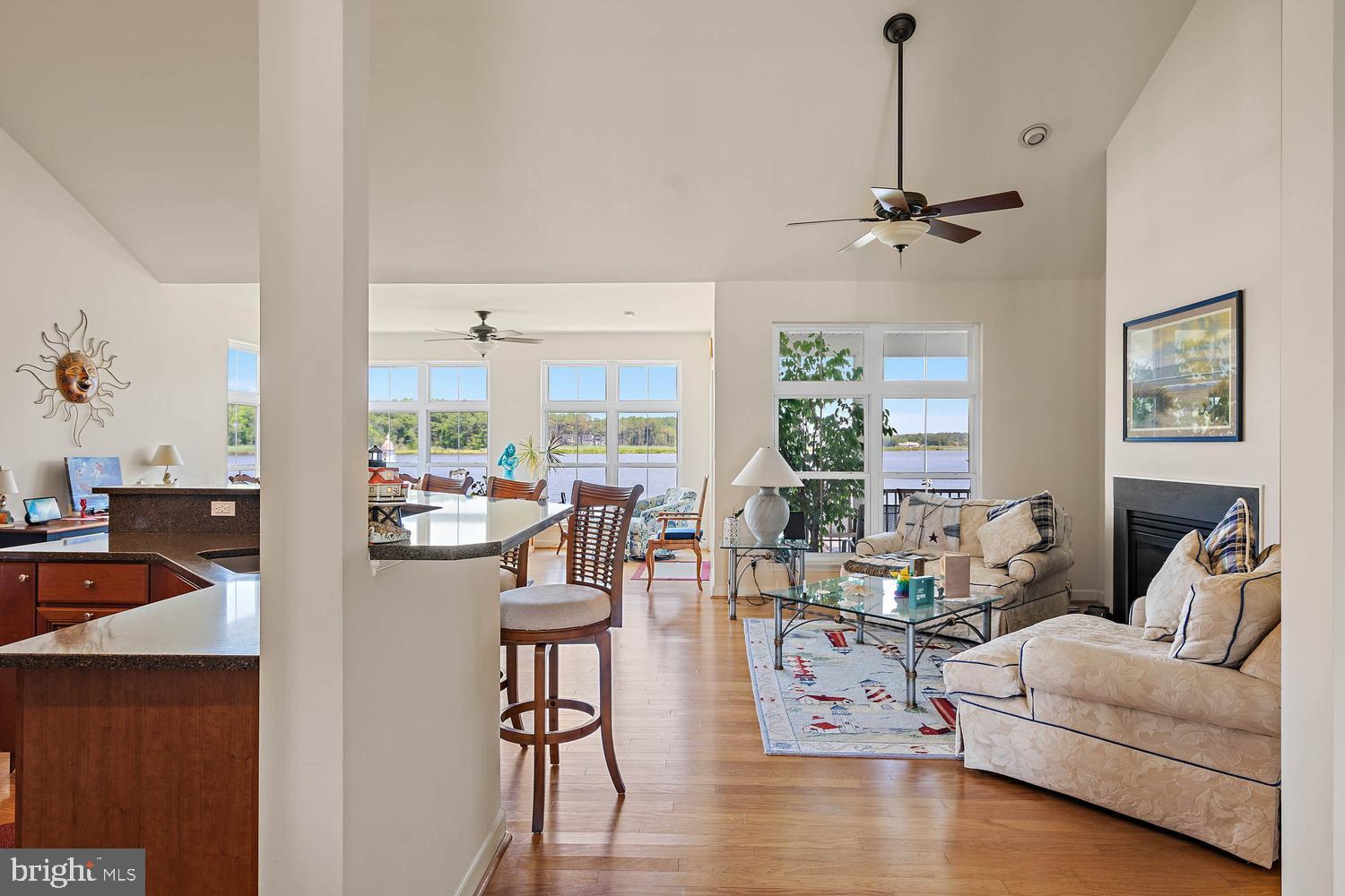 SWANN COVE - Residential