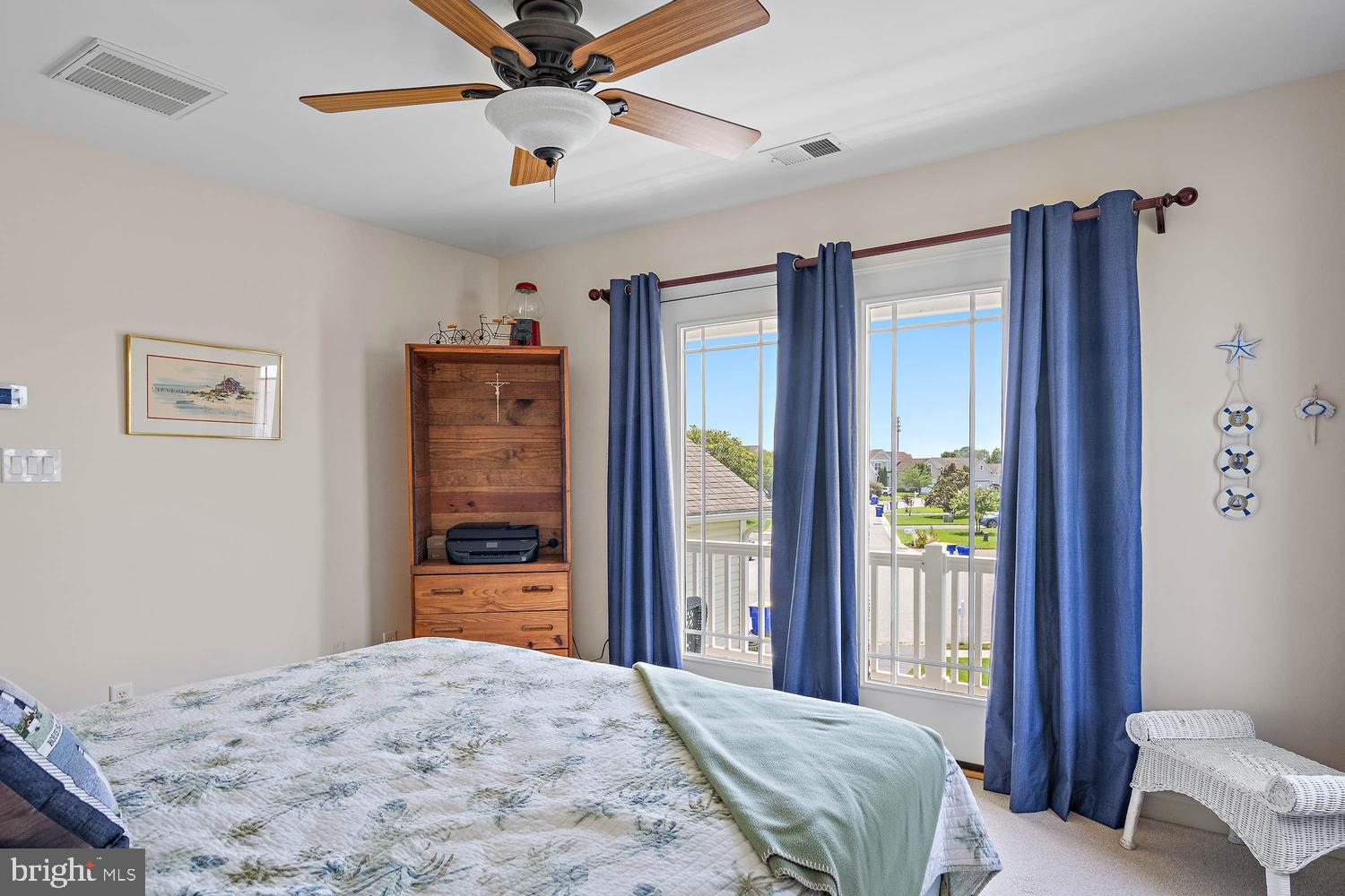 SWANN COVE - Residential