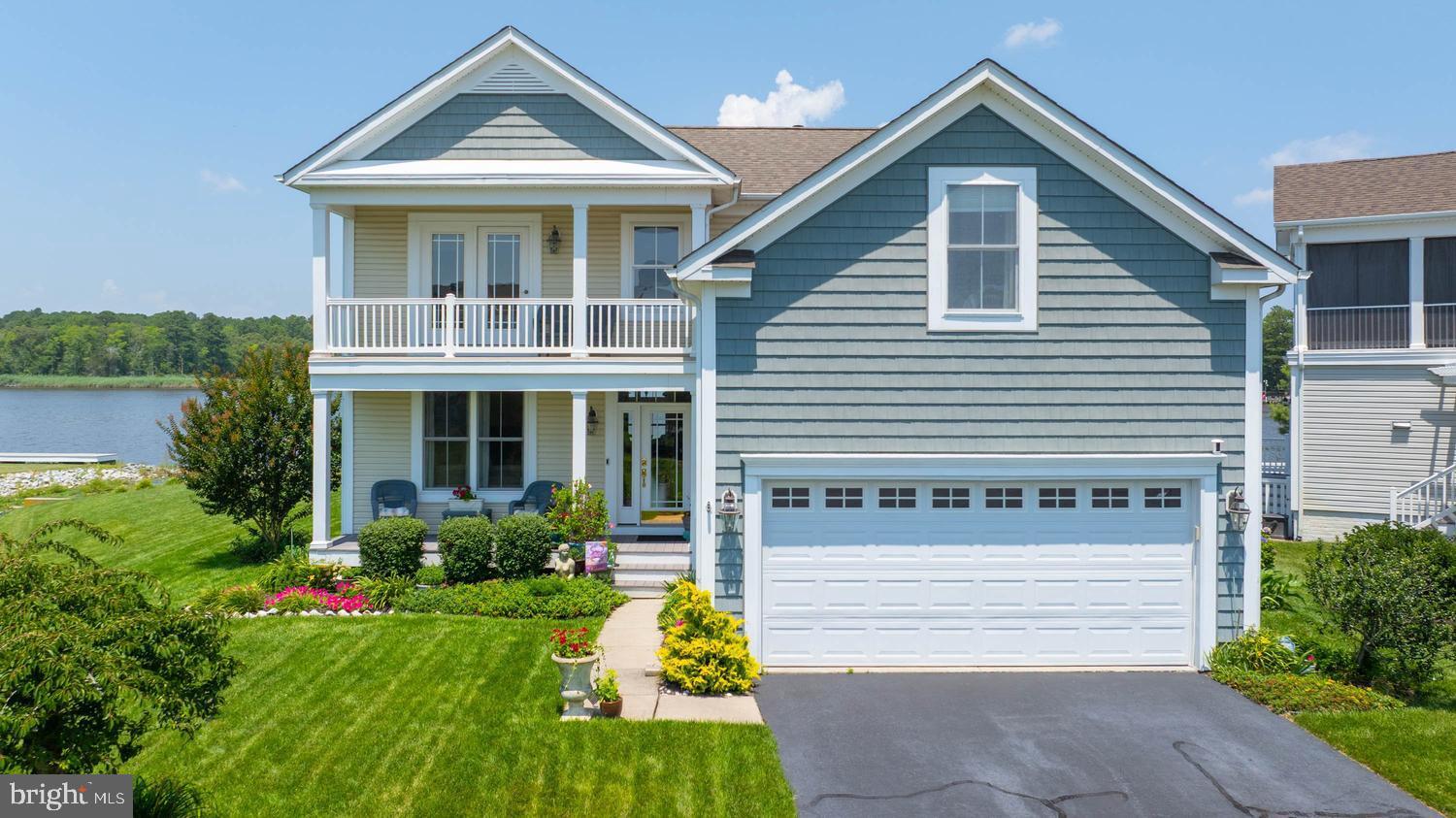 SWANN COVE - Residential