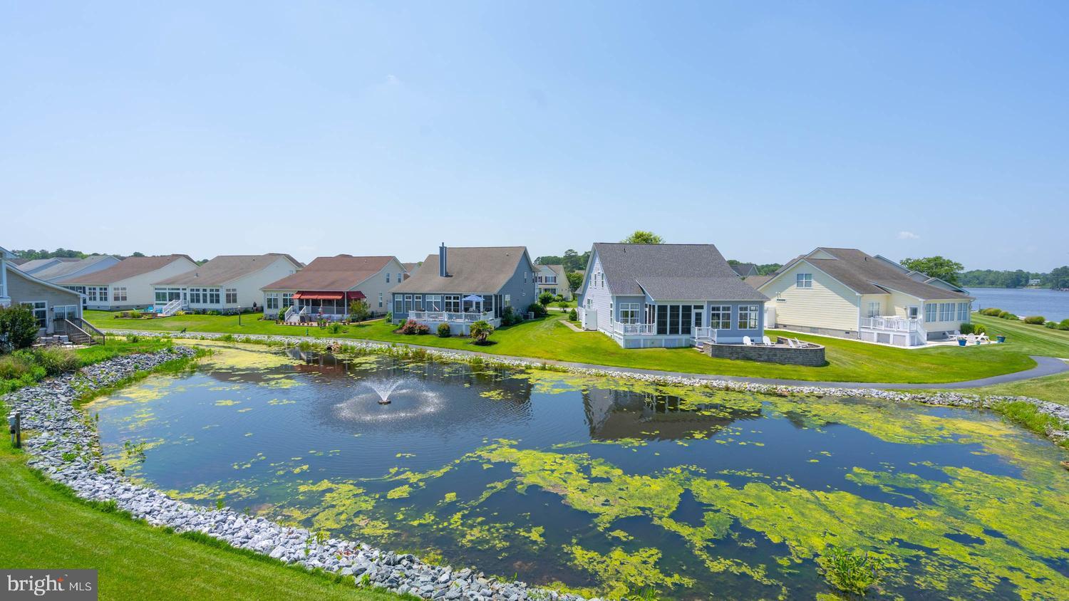 SWANN COVE - Residential
