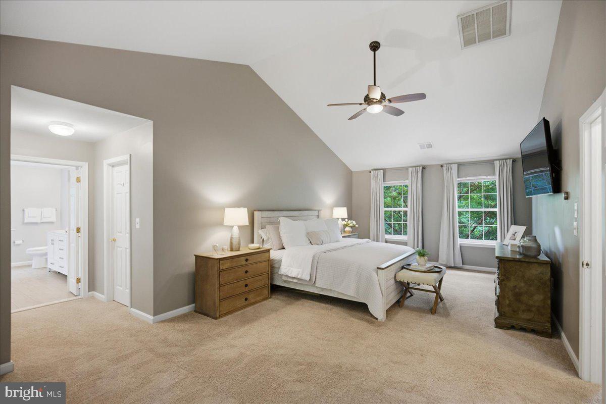 HUNTING CREEK KNOLLS - Residential