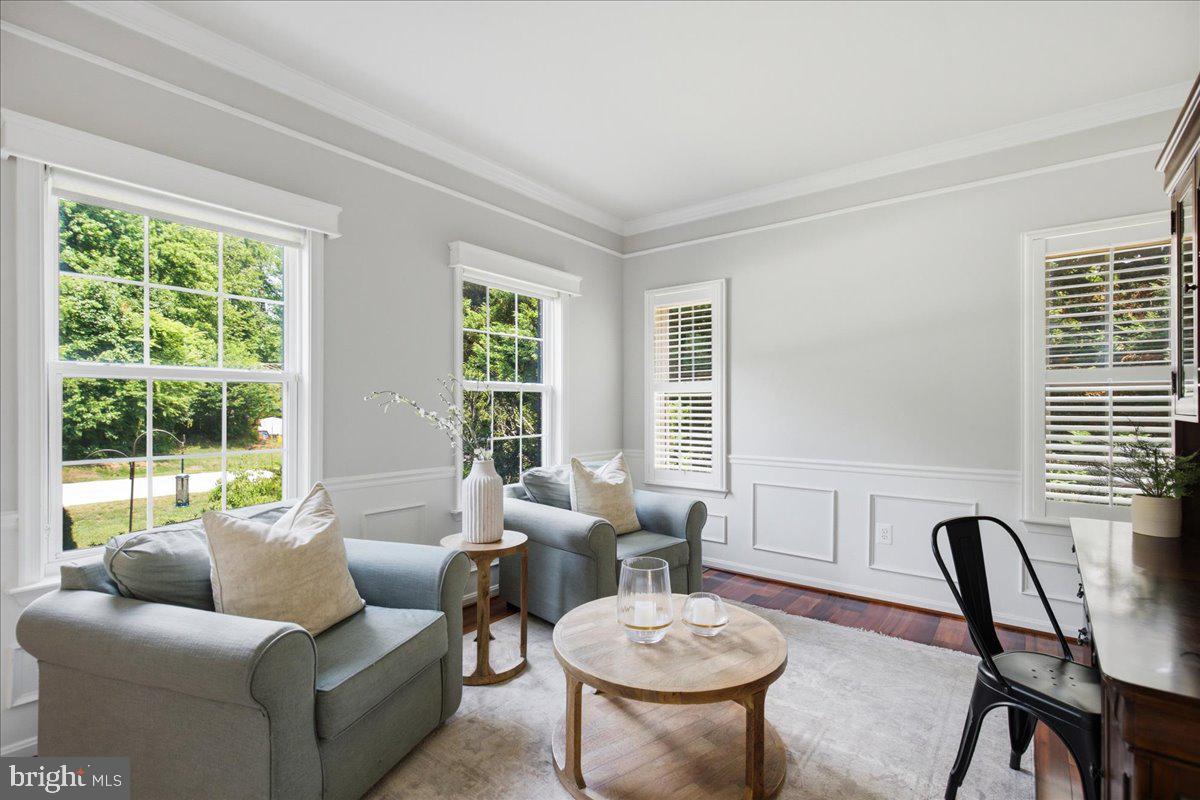 HUNTING CREEK KNOLLS - Residential