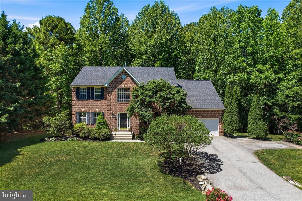 HUNTING CREEK KNOLLS - Residential