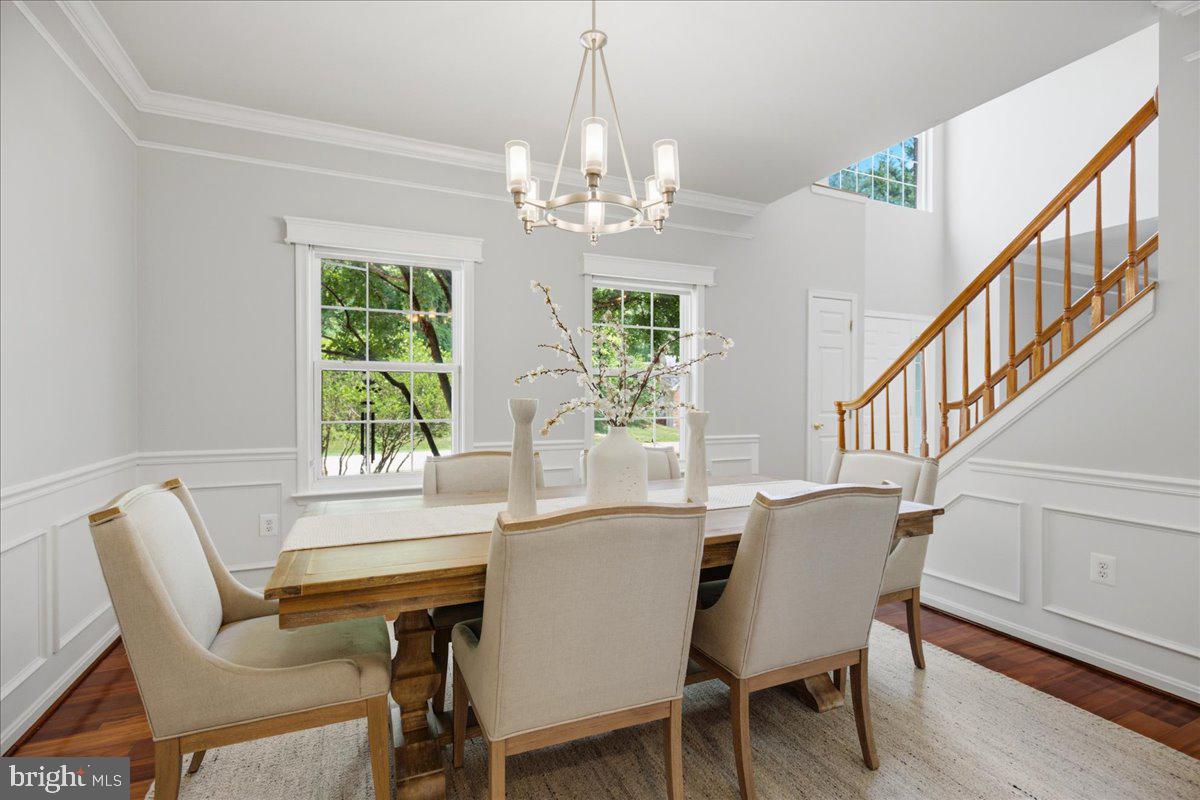 HUNTING CREEK KNOLLS - Residential