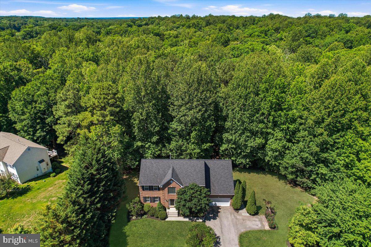 HUNTING CREEK KNOLLS - Residential