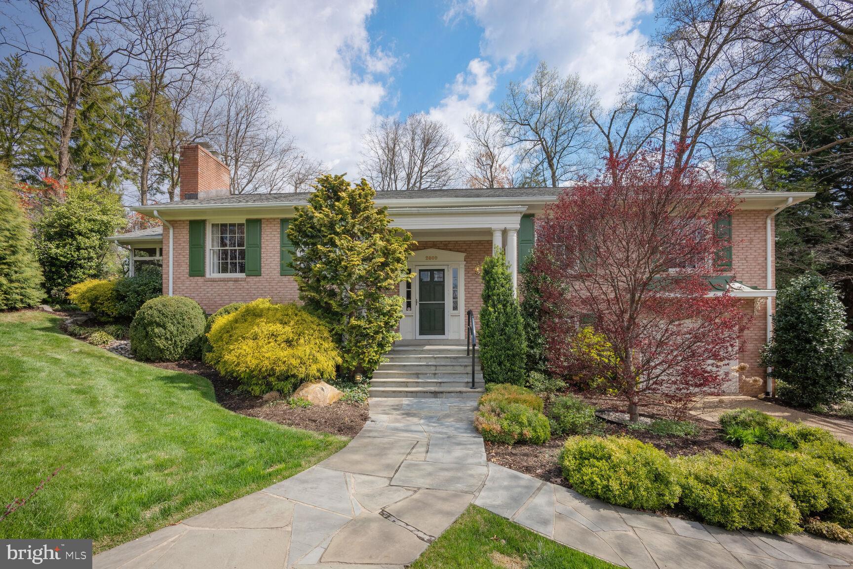 SHIRLEY WOODS - Residential