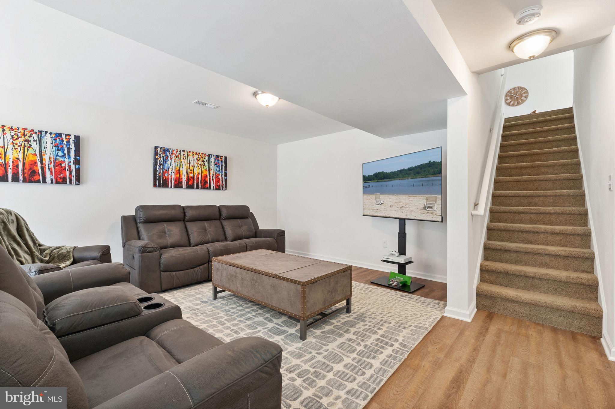 SHANNONDALE - Residential