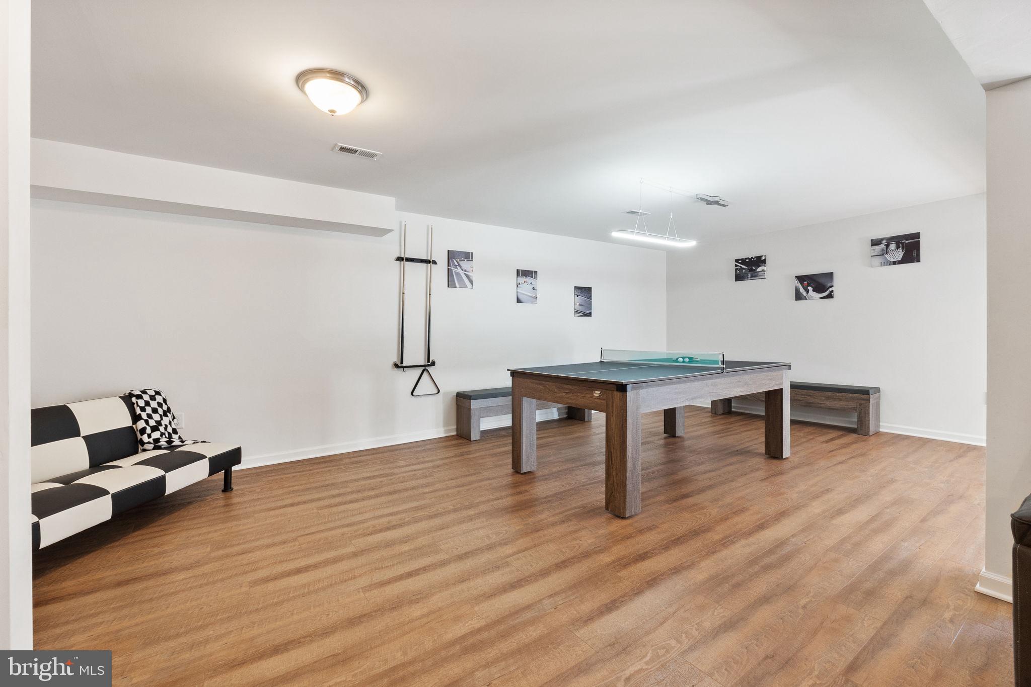 SHANNONDALE - Residential