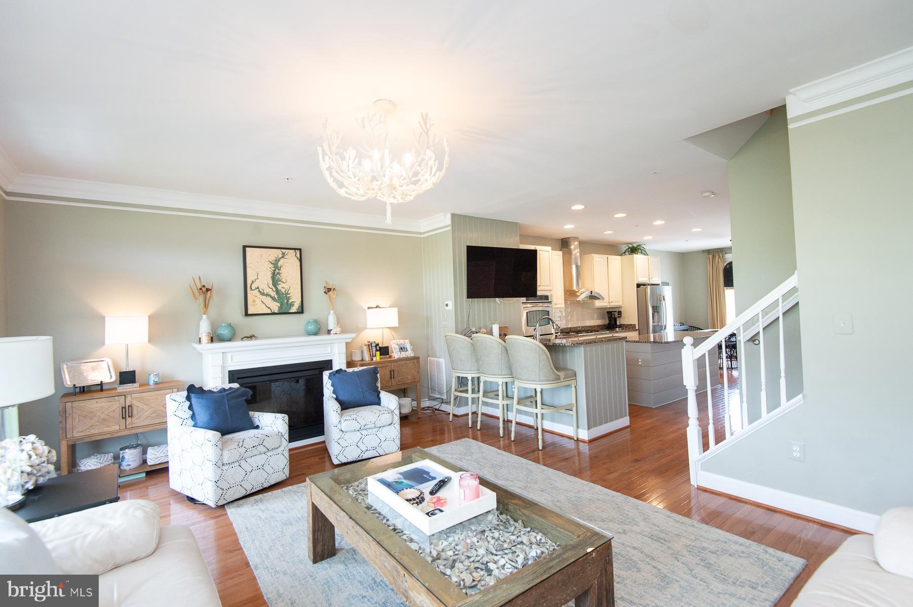 RIVER MARSH - Residential