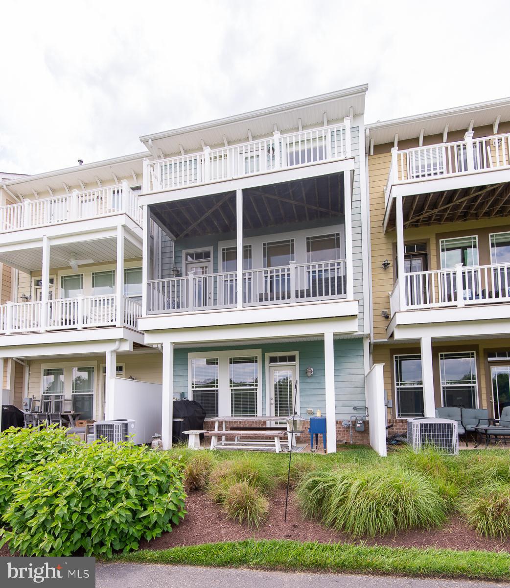 RIVER MARSH - Residential