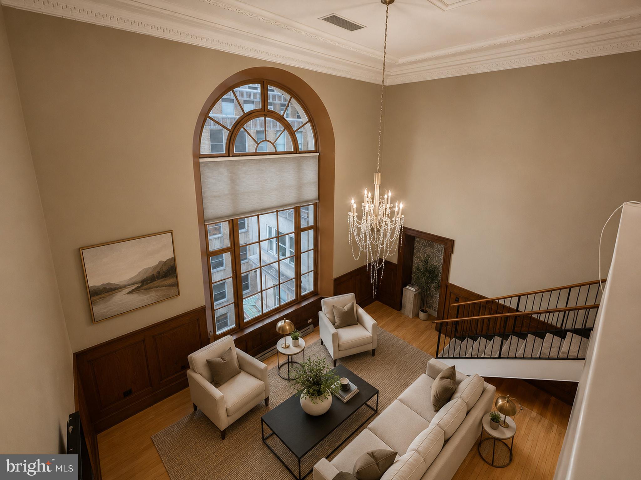 LOGAN SQUARE - Residential