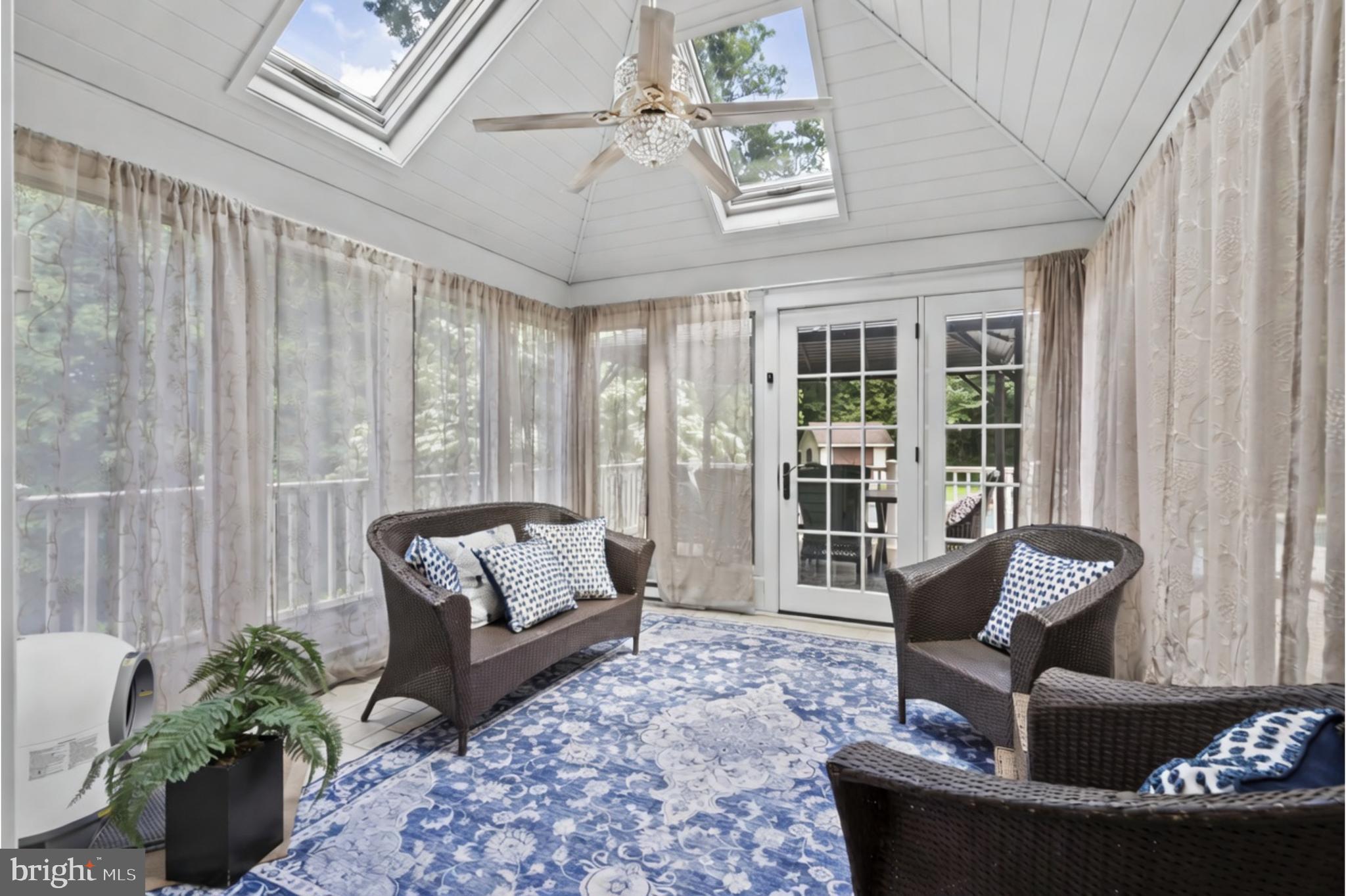 DEERFIELD - Residential