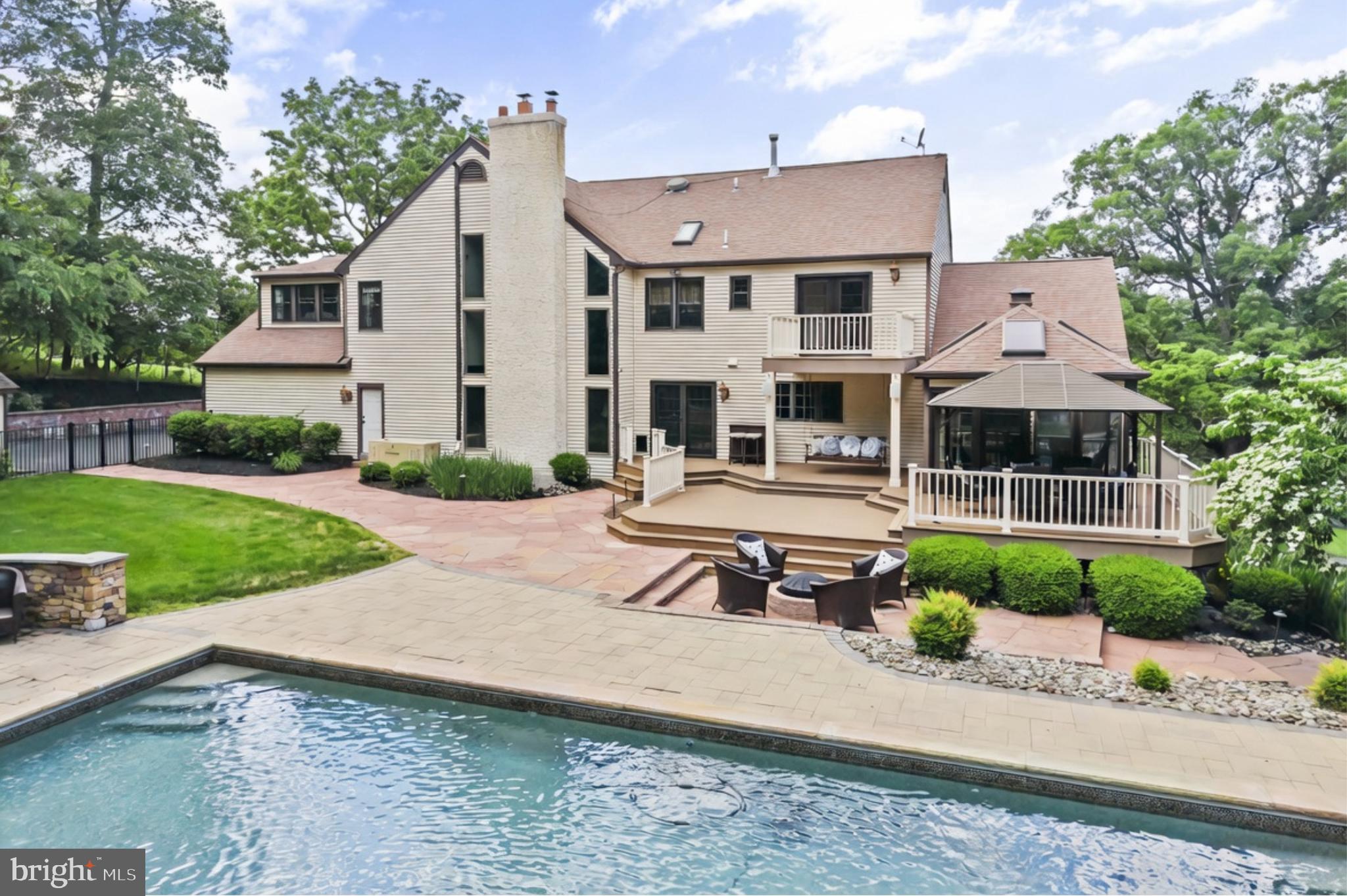 DEERFIELD - Residential