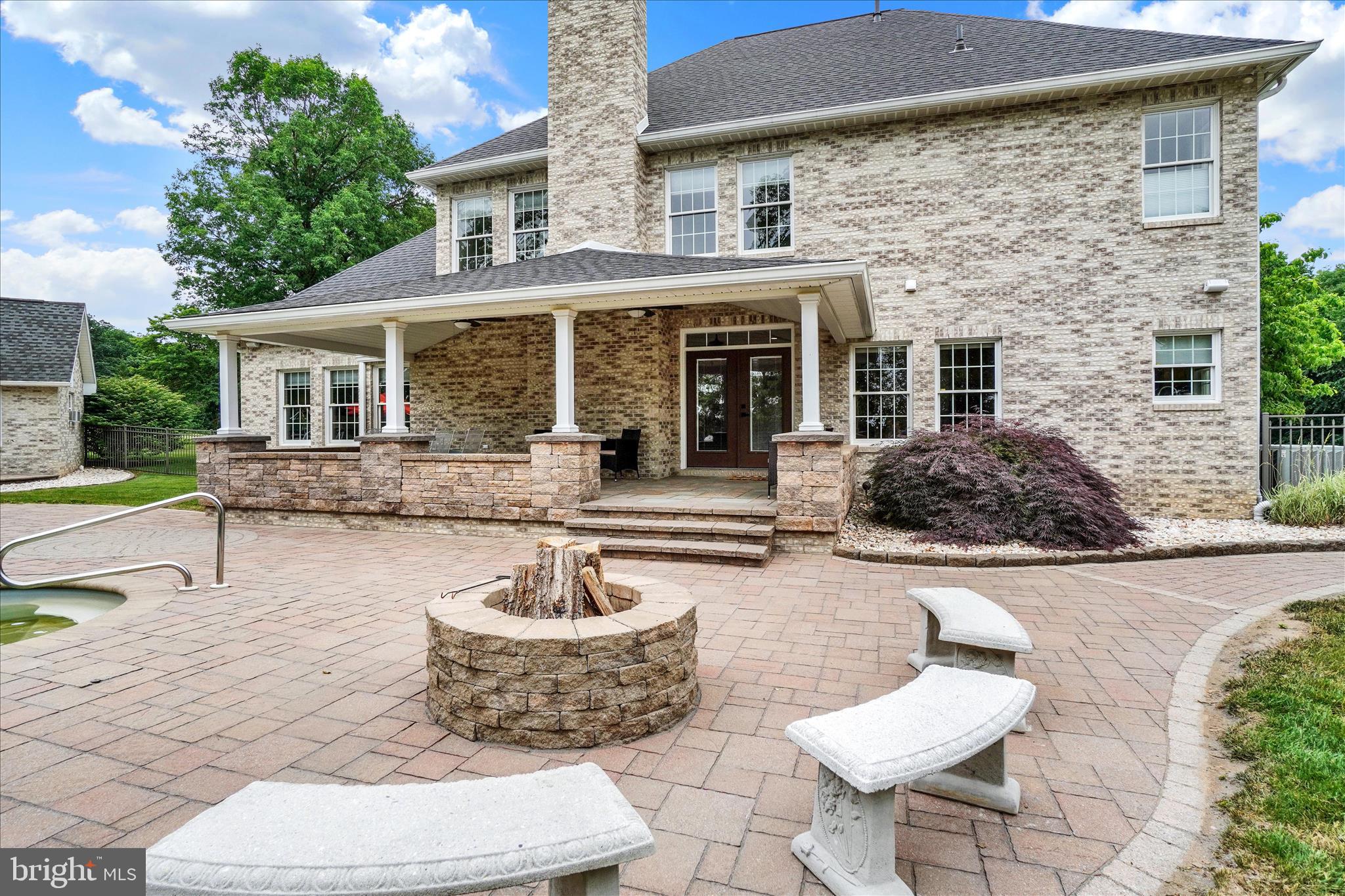NORTH CODORUS TWP - Residential