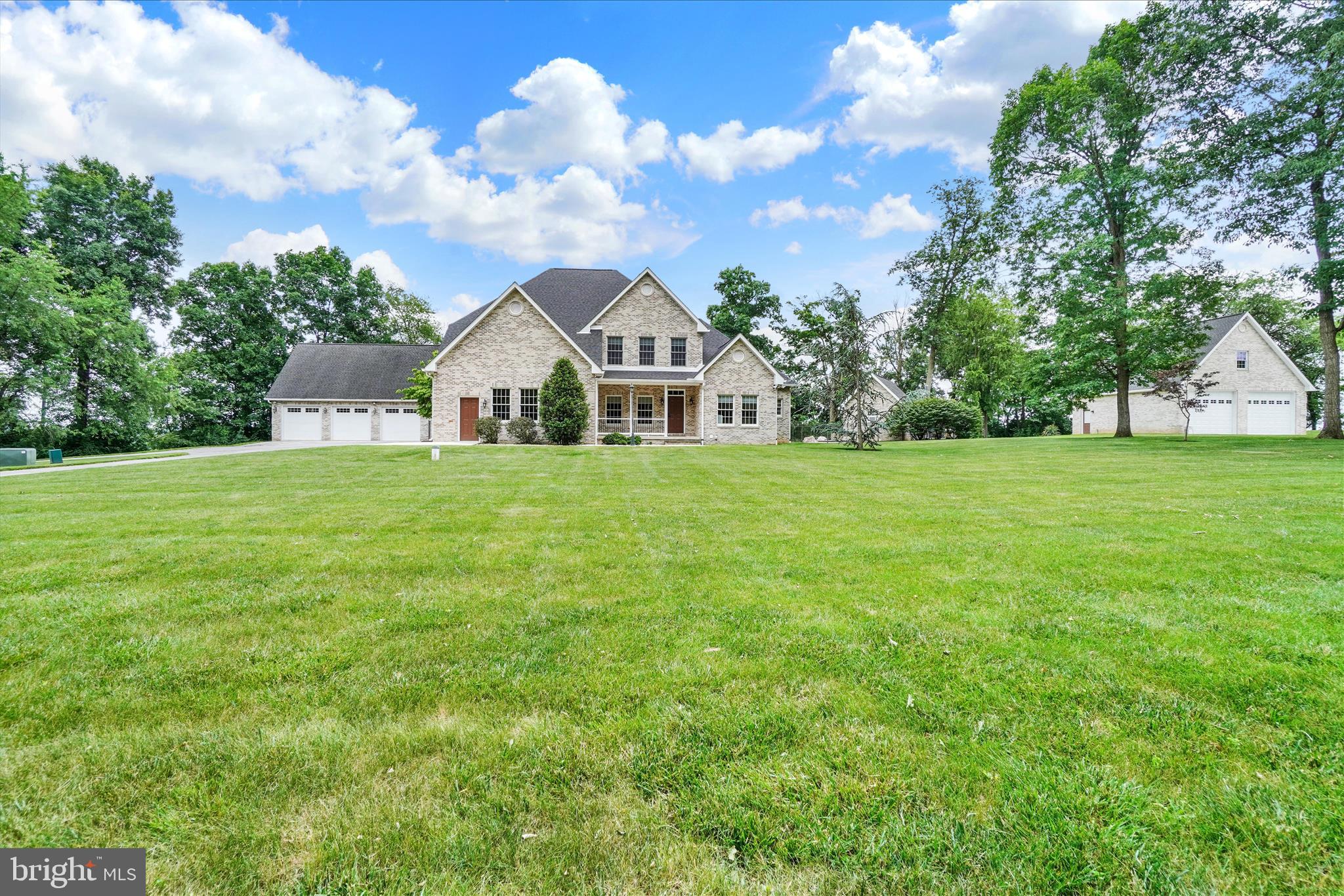 NORTH CODORUS TWP - Residential