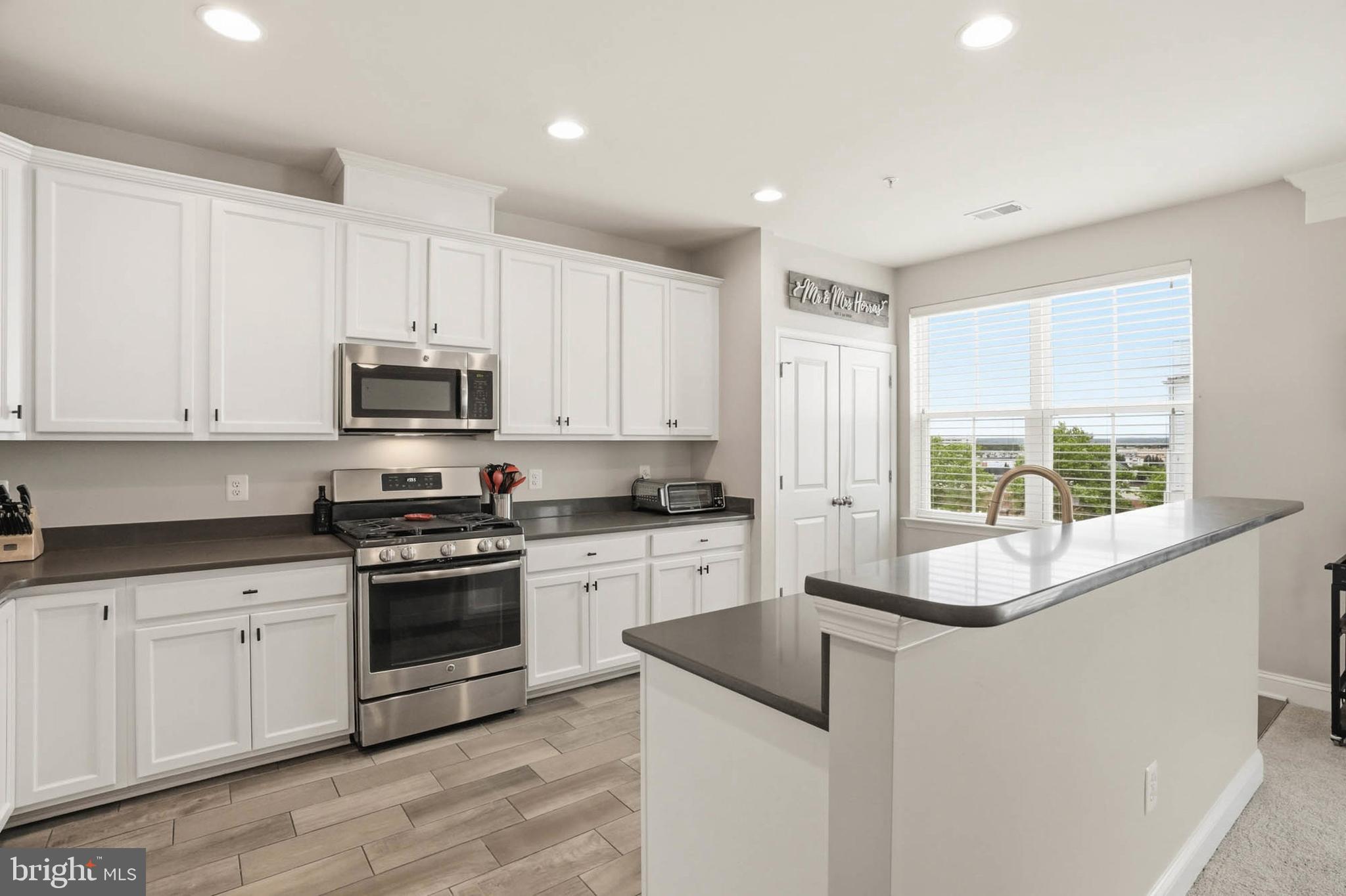 STONEY RUN - Residential