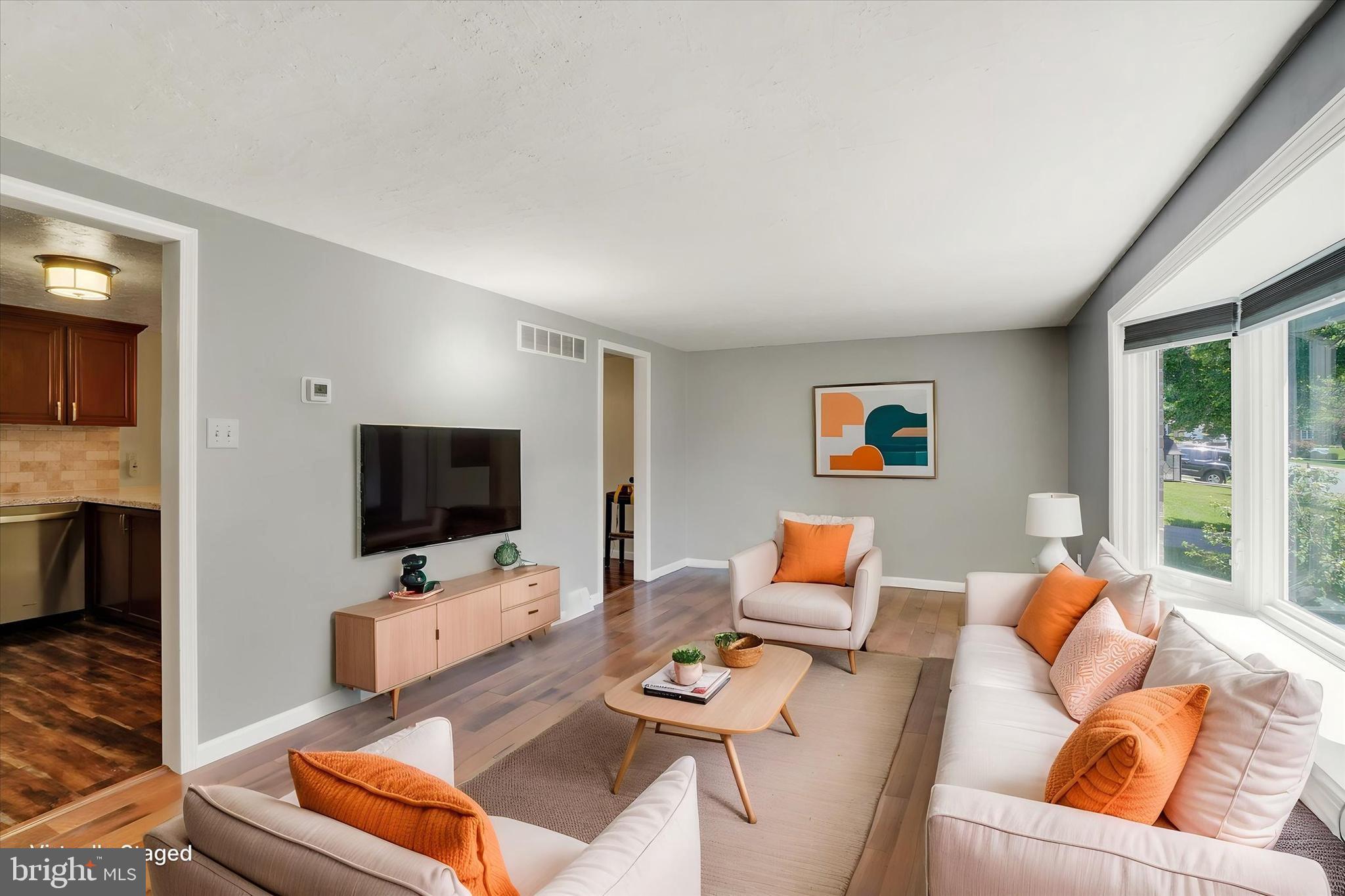 YORK TWP - Residential