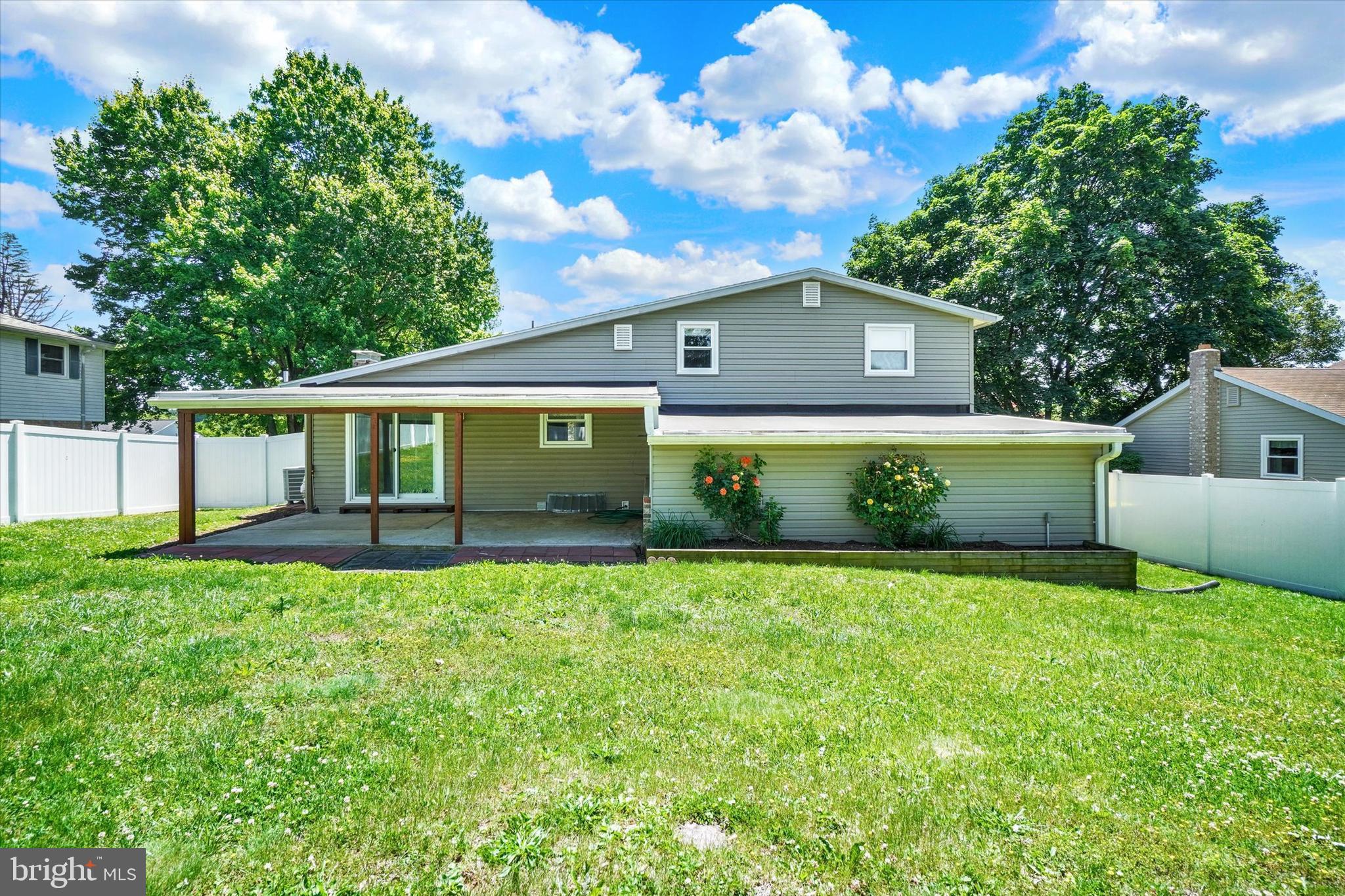 YORK TWP - Residential