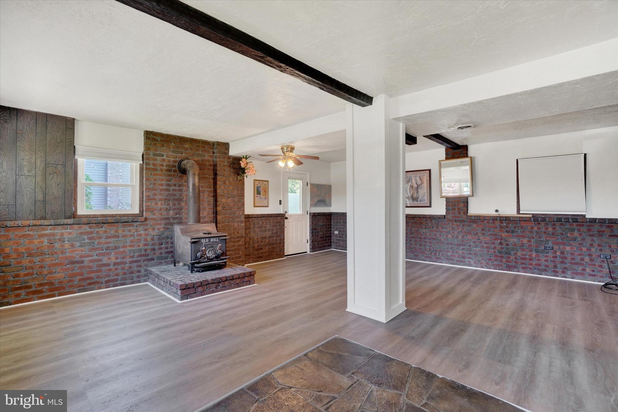 YORK TWP - Residential