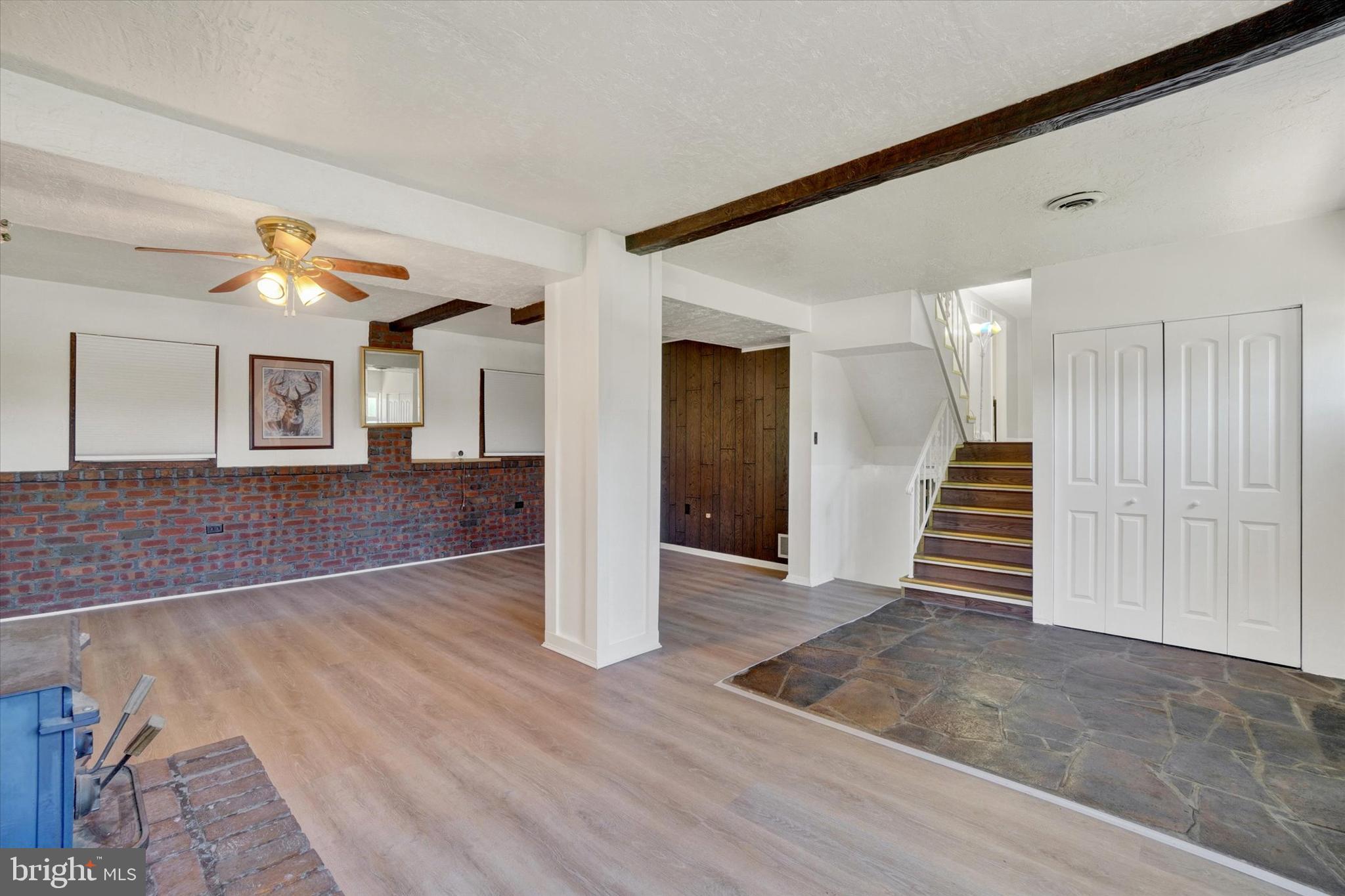 YORK TWP - Residential