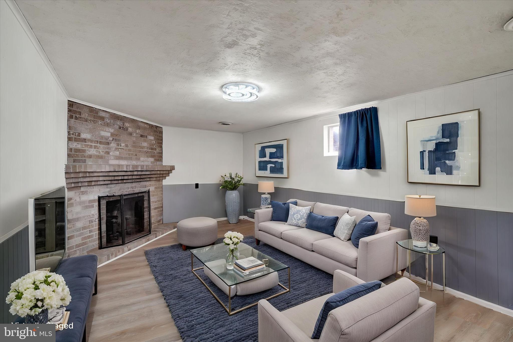 YORK TWP - Residential