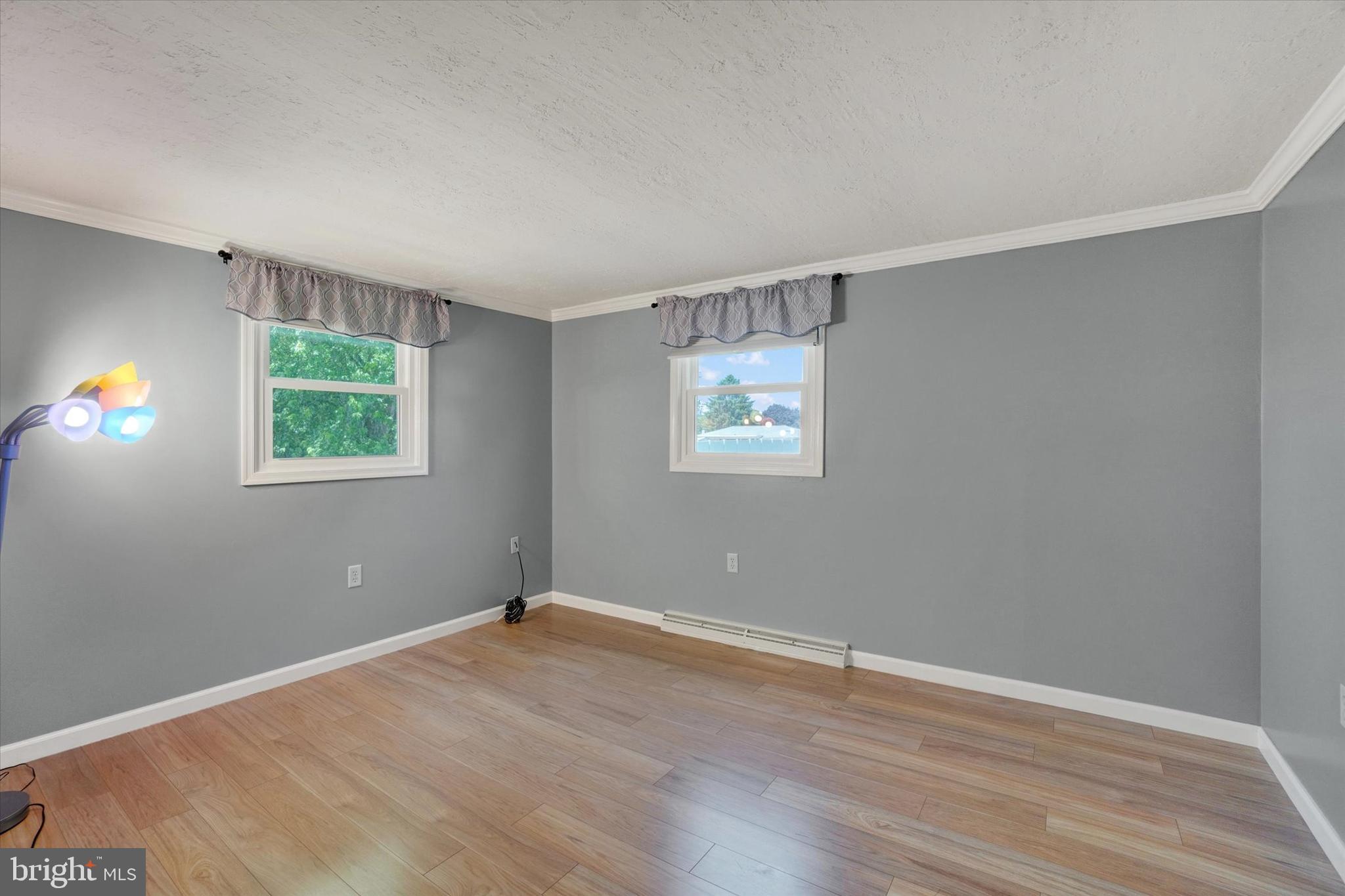 YORK TWP - Residential