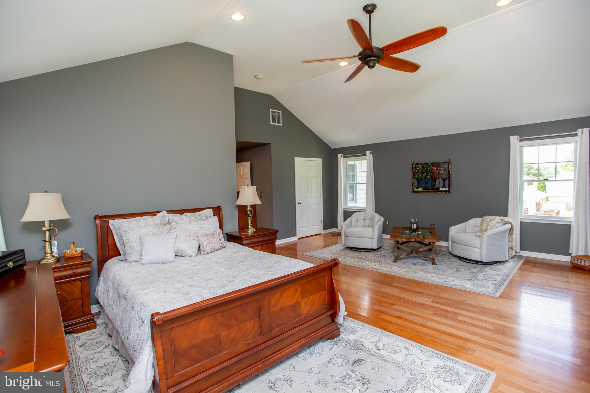 FAIRWAYS - Residential