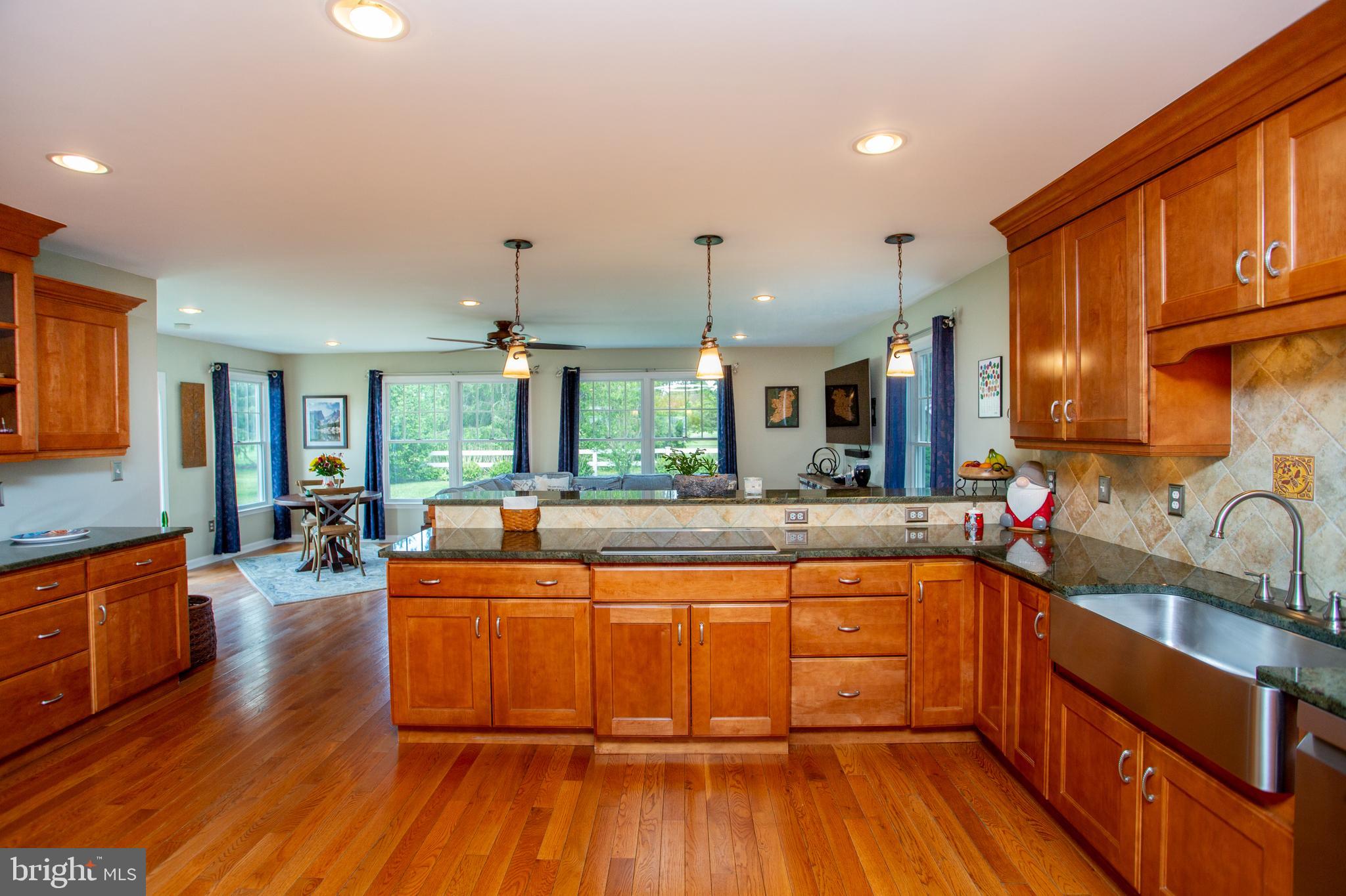 FAIRWAYS - Residential