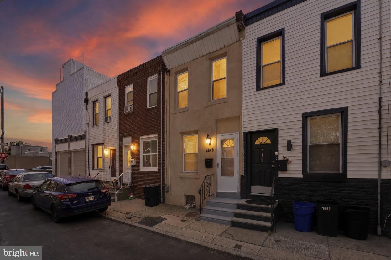 PORT RICHMOND - Residential