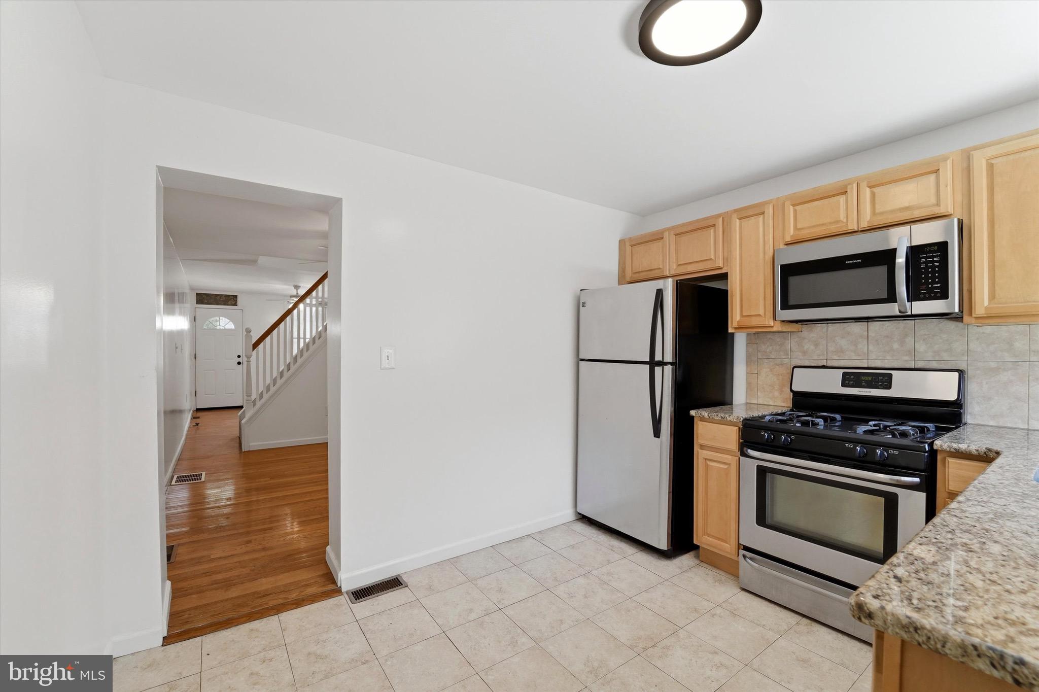 PORT RICHMOND - Residential