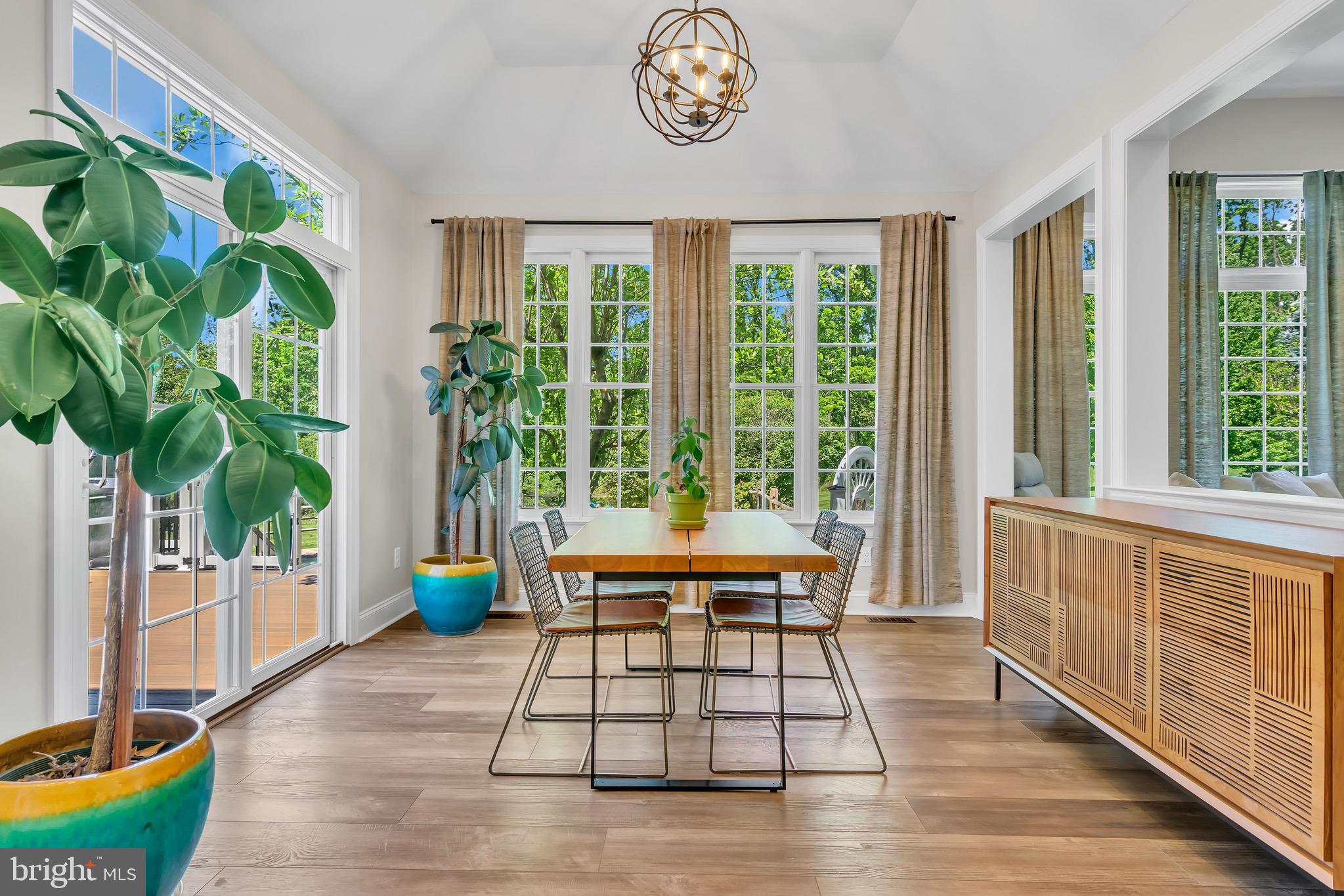 CHANTILLY FARM - Residential