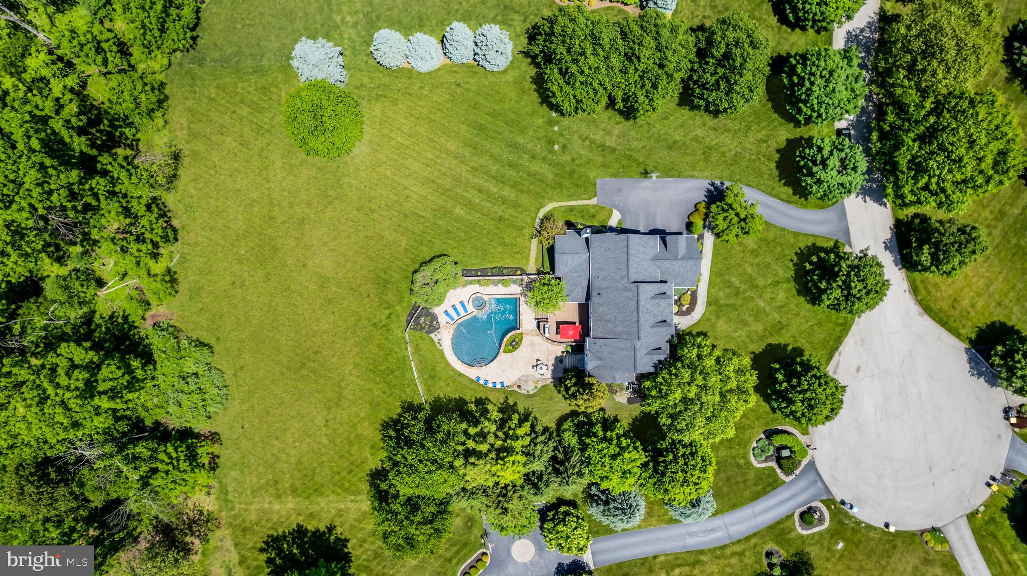 CHANTILLY FARM - Residential