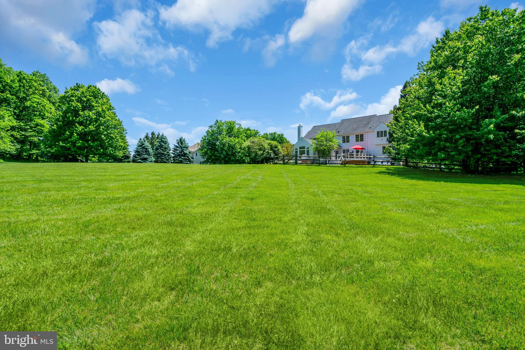 CHANTILLY FARM - Residential